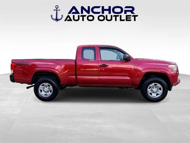 Used 2016 Toyota Tacoma SR AWD/4WD image 8