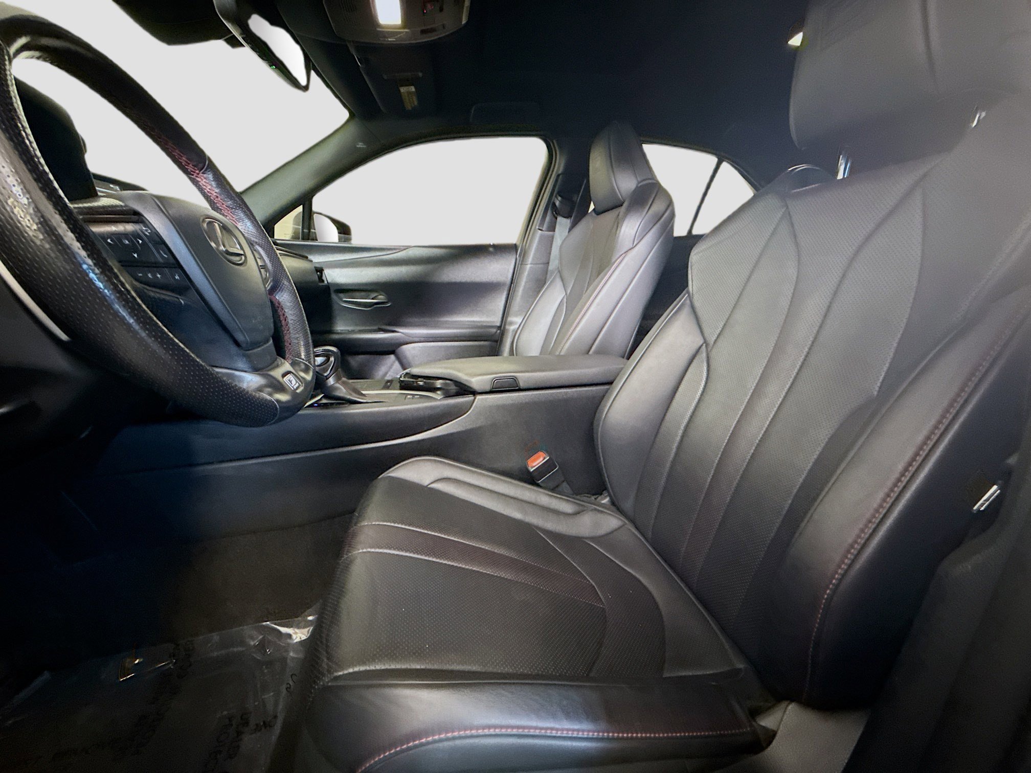 Used 2020 Lexus UX 250h F Sport w/ F Sport Premium Package image 22