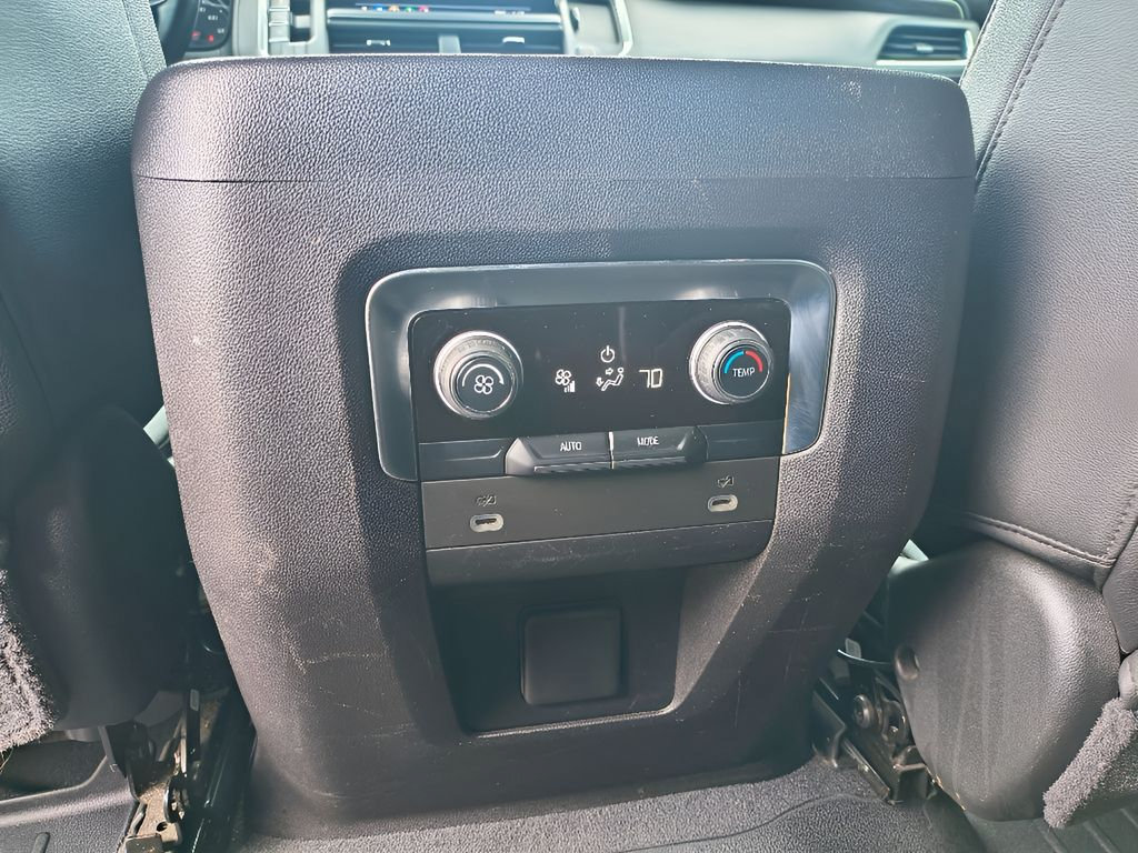 Used 2021 Chevrolet Tahoe LT AWD/4WD image 25