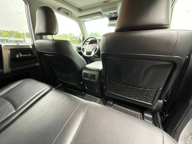 Used 2018 Toyota 4Runner Limited AWD/4WD image 28