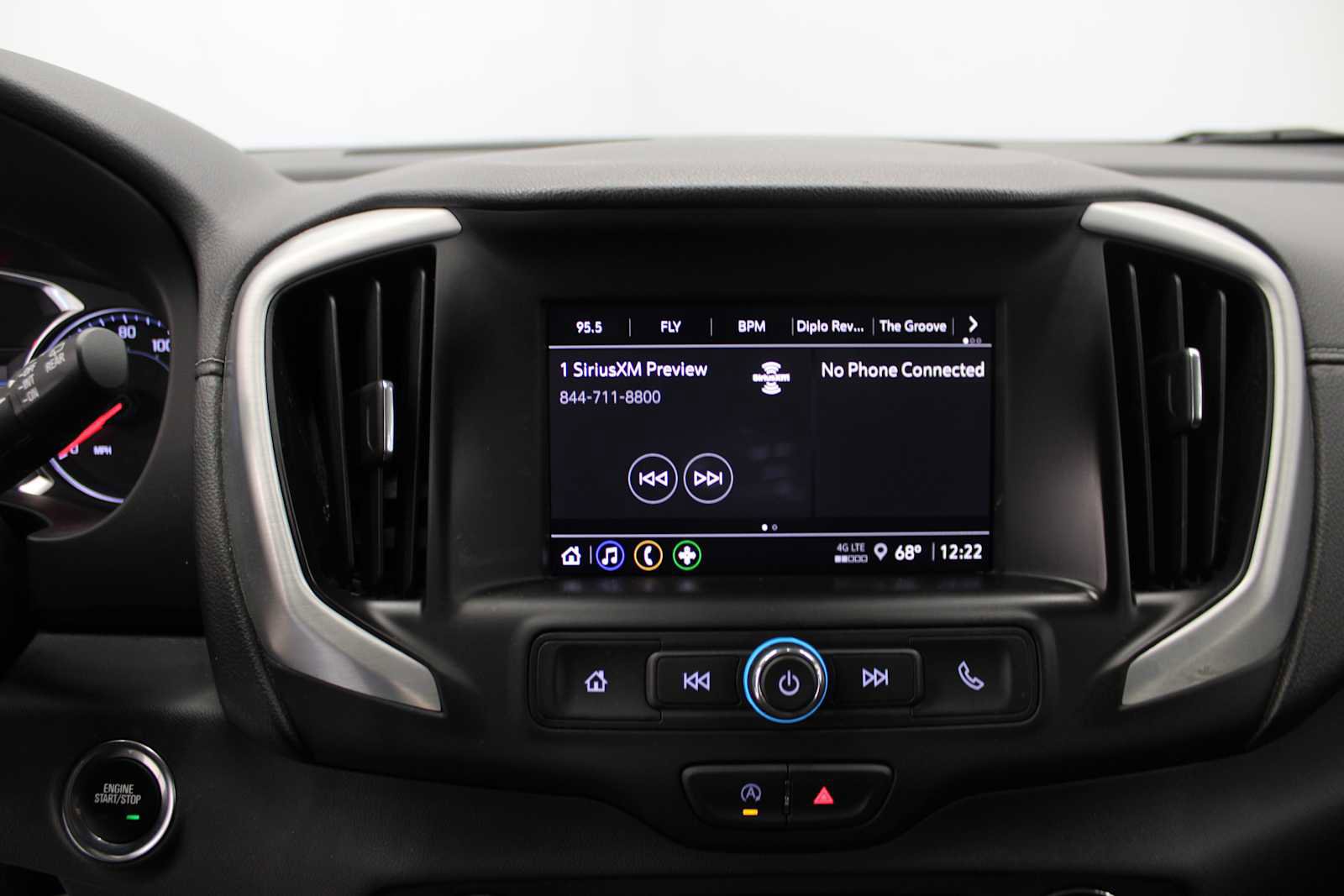 Used 2023 GMC Terrain SLE w/ Driver Convenience Package AWD/4WD image 25