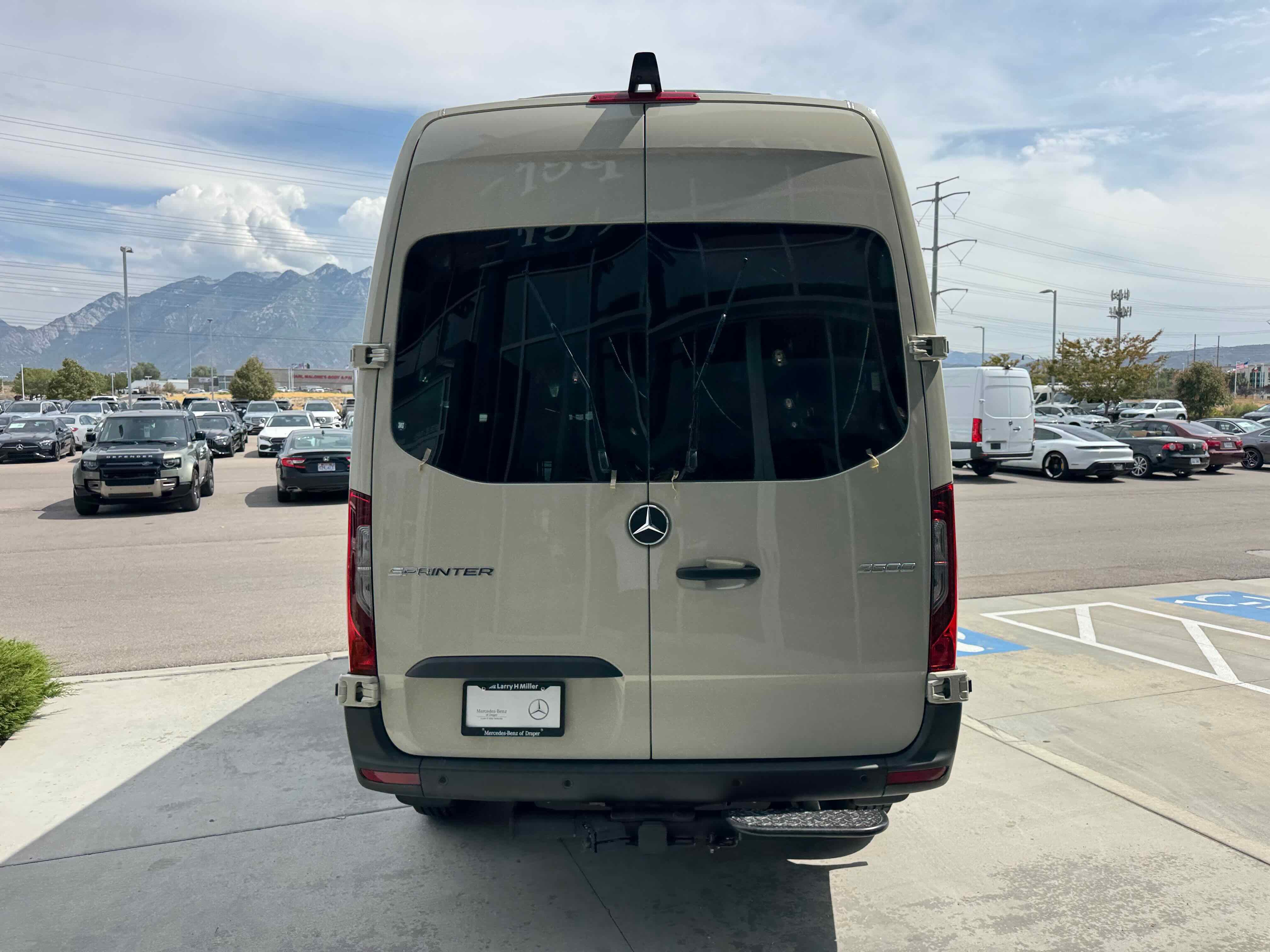 New 2025 Mercedes-Benz Sprinter 2500 image 6