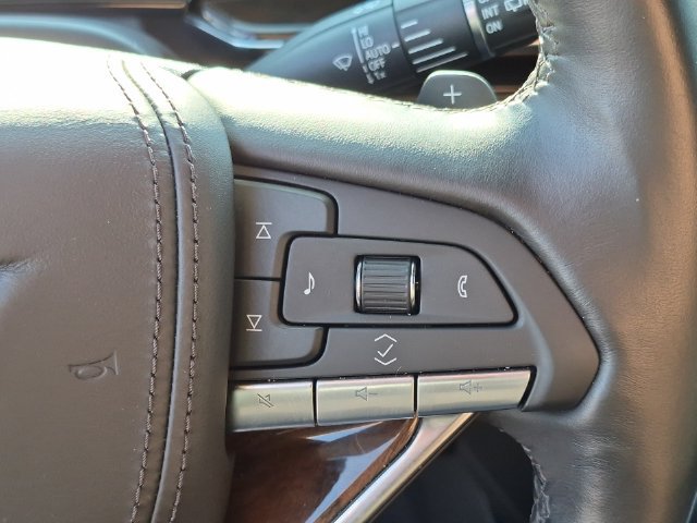 Used 2024 Cadillac Escalade Sport Platinum w/ LPO, ONYX Package AWD/4WD image 21