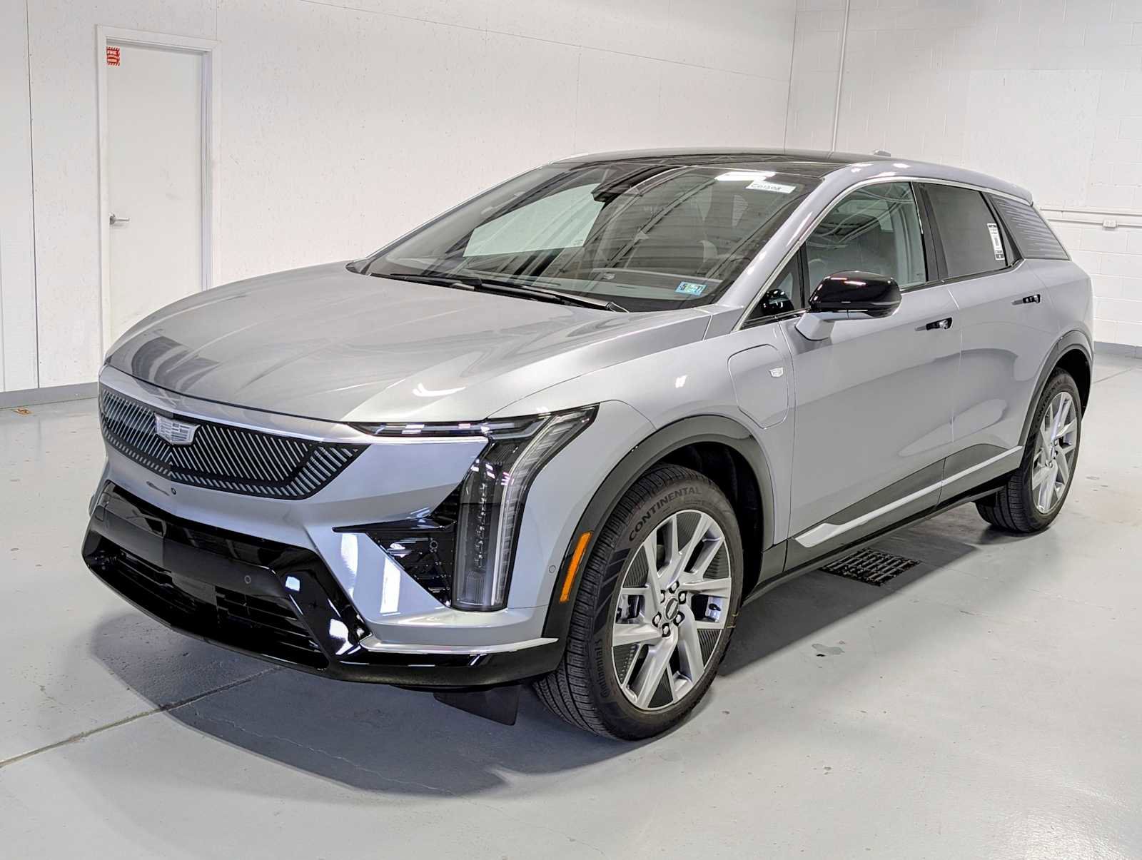 New 2026 Cadillac Optiq Luxury 1