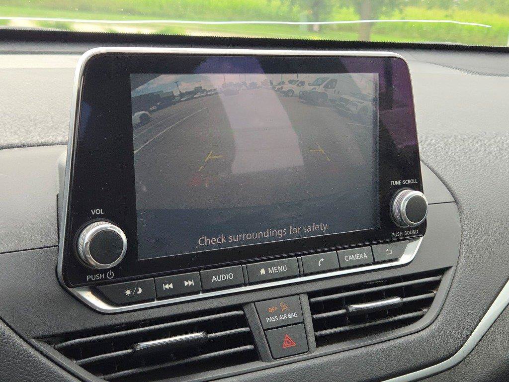 Used 2020 Nissan Altima 2.5 S FWD image 22