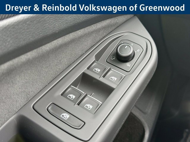 New 2026 Volkswagen GTI SE FWD image 23
