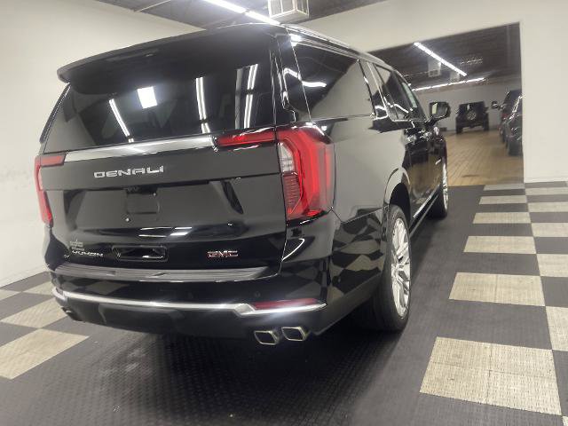 New 2026 GMC Yukon XL Denali w/ Denali Reserve Package image 4