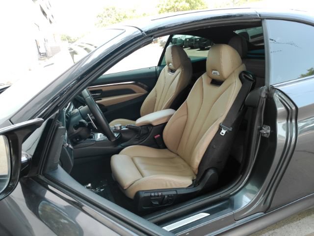Used 2015 BMW M4 Convertible RWD image 21