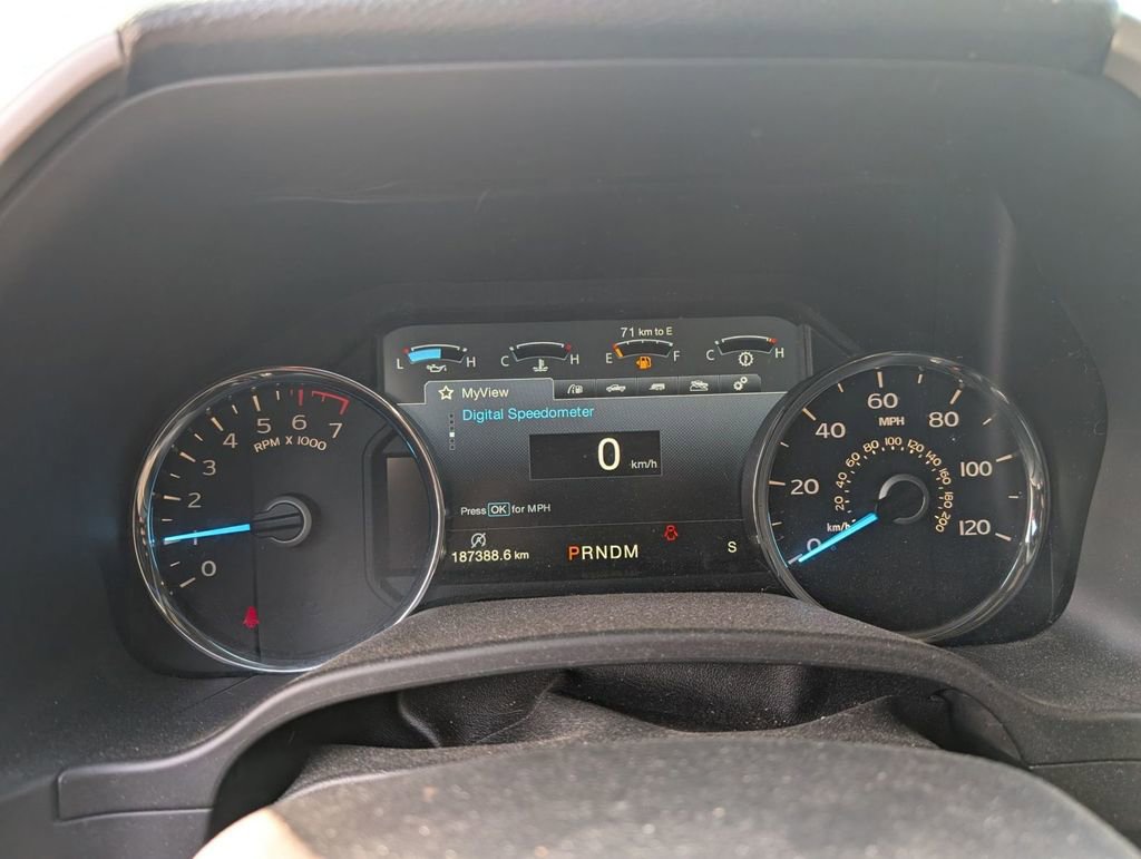 Used 2017 Ford F150 Lariat w/ FX4 Off-Road Package image 17