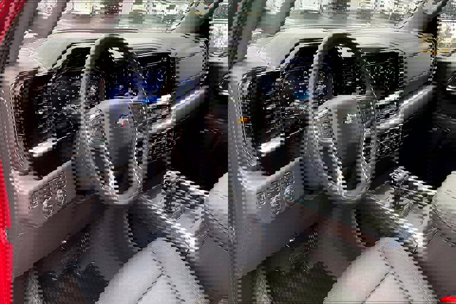 Used 2023 Chevrolet Silverado 1500 LTZ image 15