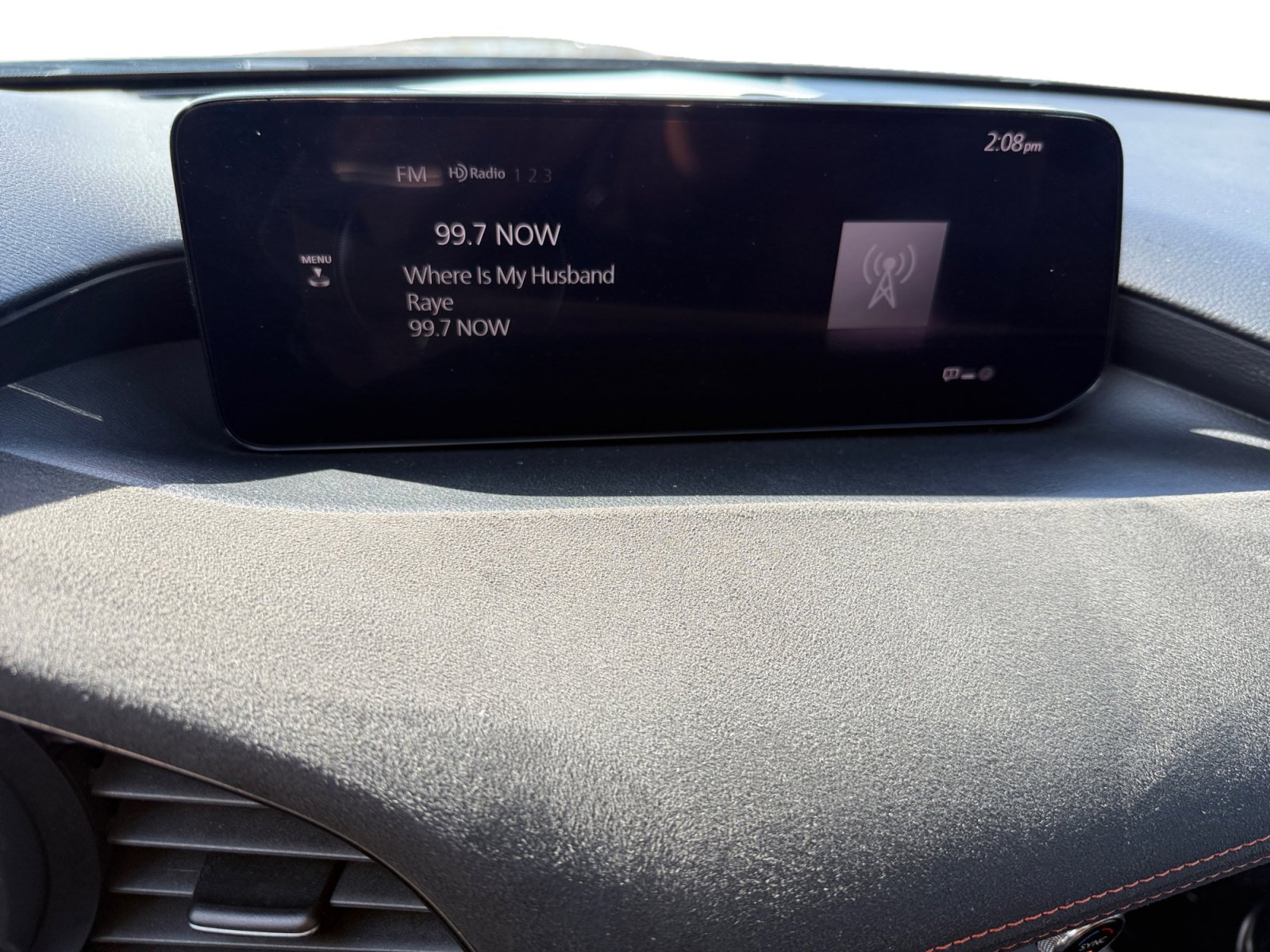 Used 2024 MAZDA MAZDA3 s image 12