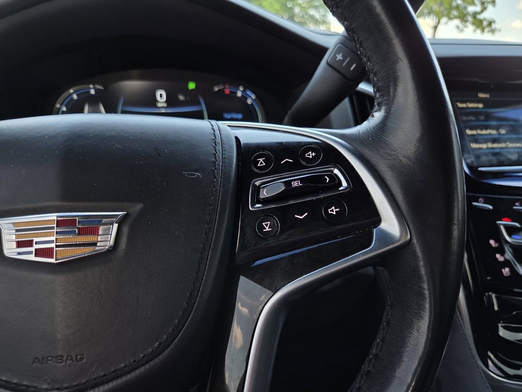 Used 2018 Cadillac Escalade Platinum AWD/4WD image 25