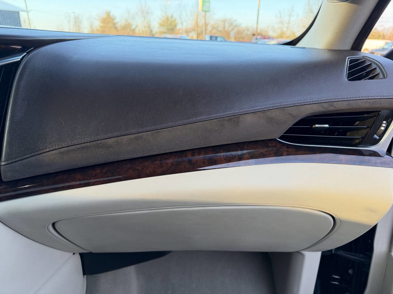 Used 2016 Cadillac Escalade Premium image 19