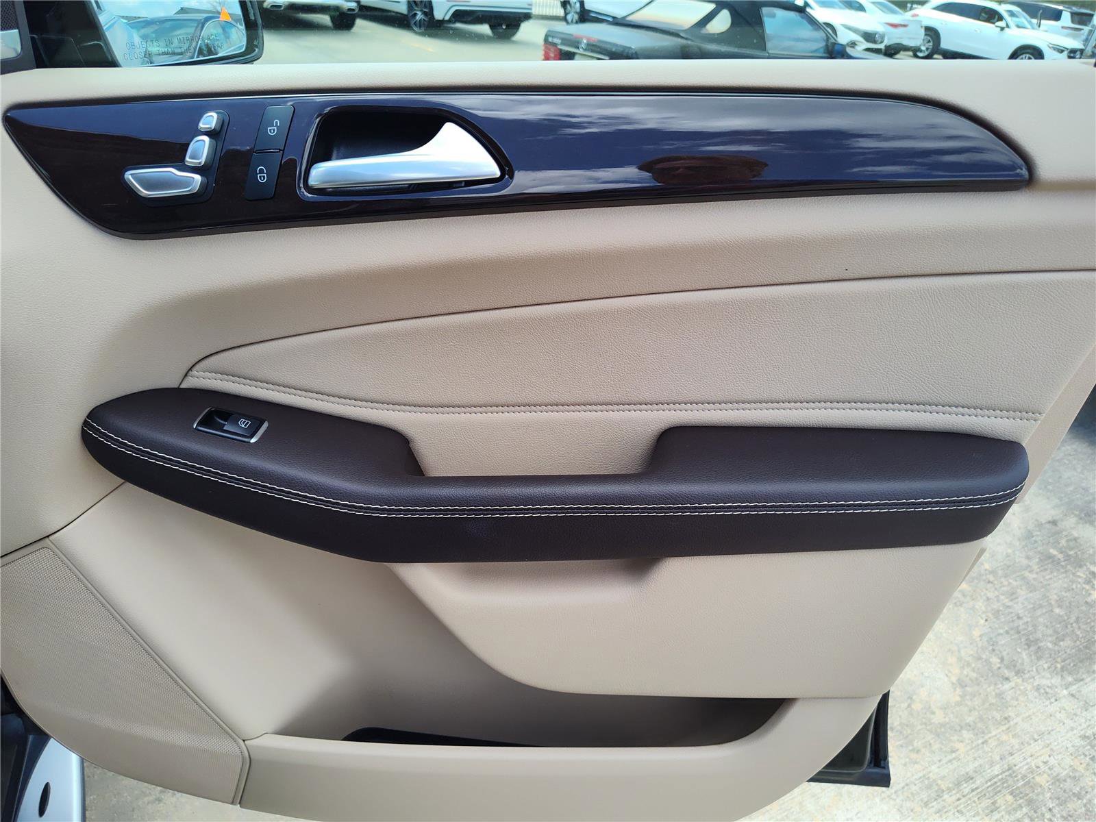 Used 2018 Mercedes-Benz GLE 350 image 24