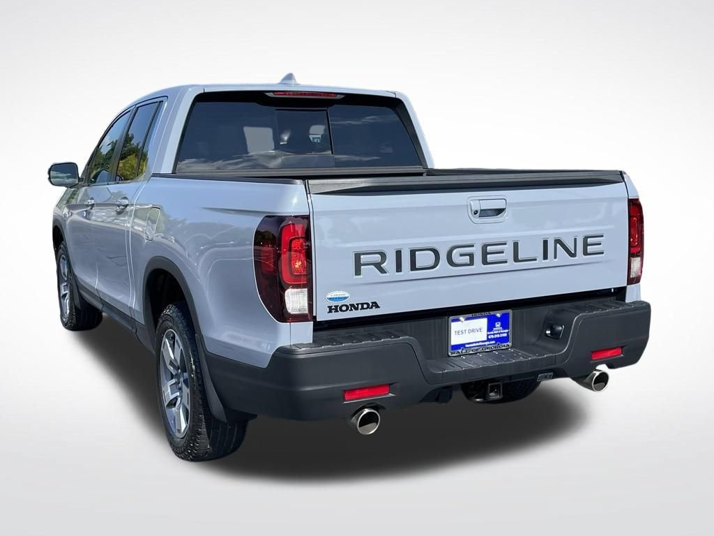 Certified 2025 Honda Ridgeline RTL image 4