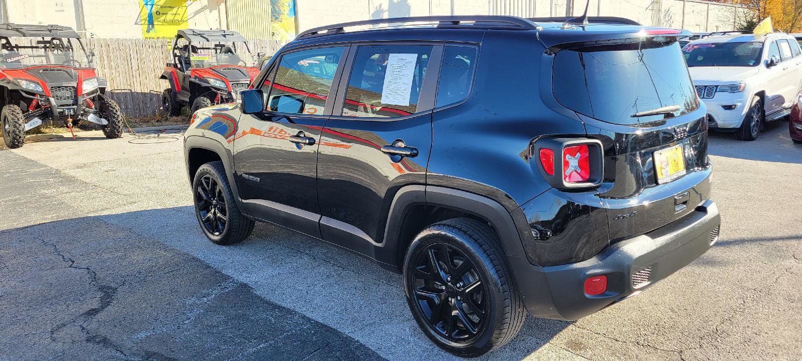 Used 2022 Jeep Renegade Altitude w/ Convenience Group image 24