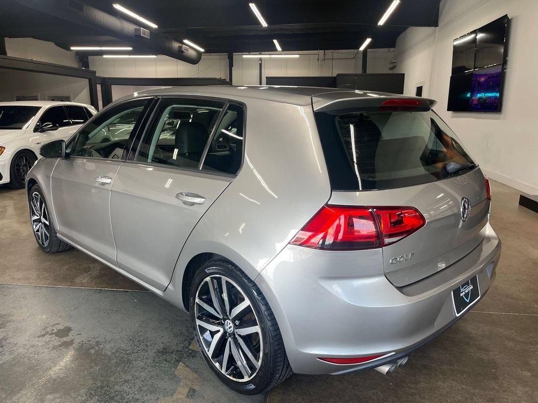 Used 2015 Volkswagen Golf TDI S FWD image 7