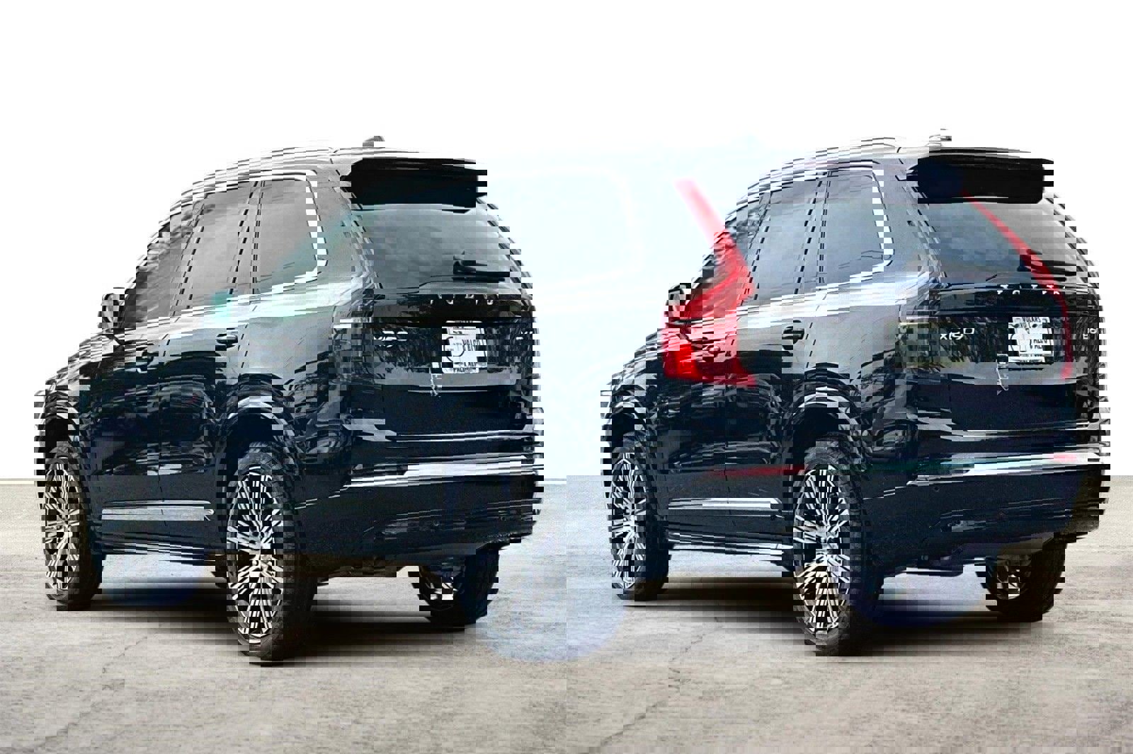 Certified 2025 Volvo XC90 B6 Ultra w/ Protection Package Premier image 6