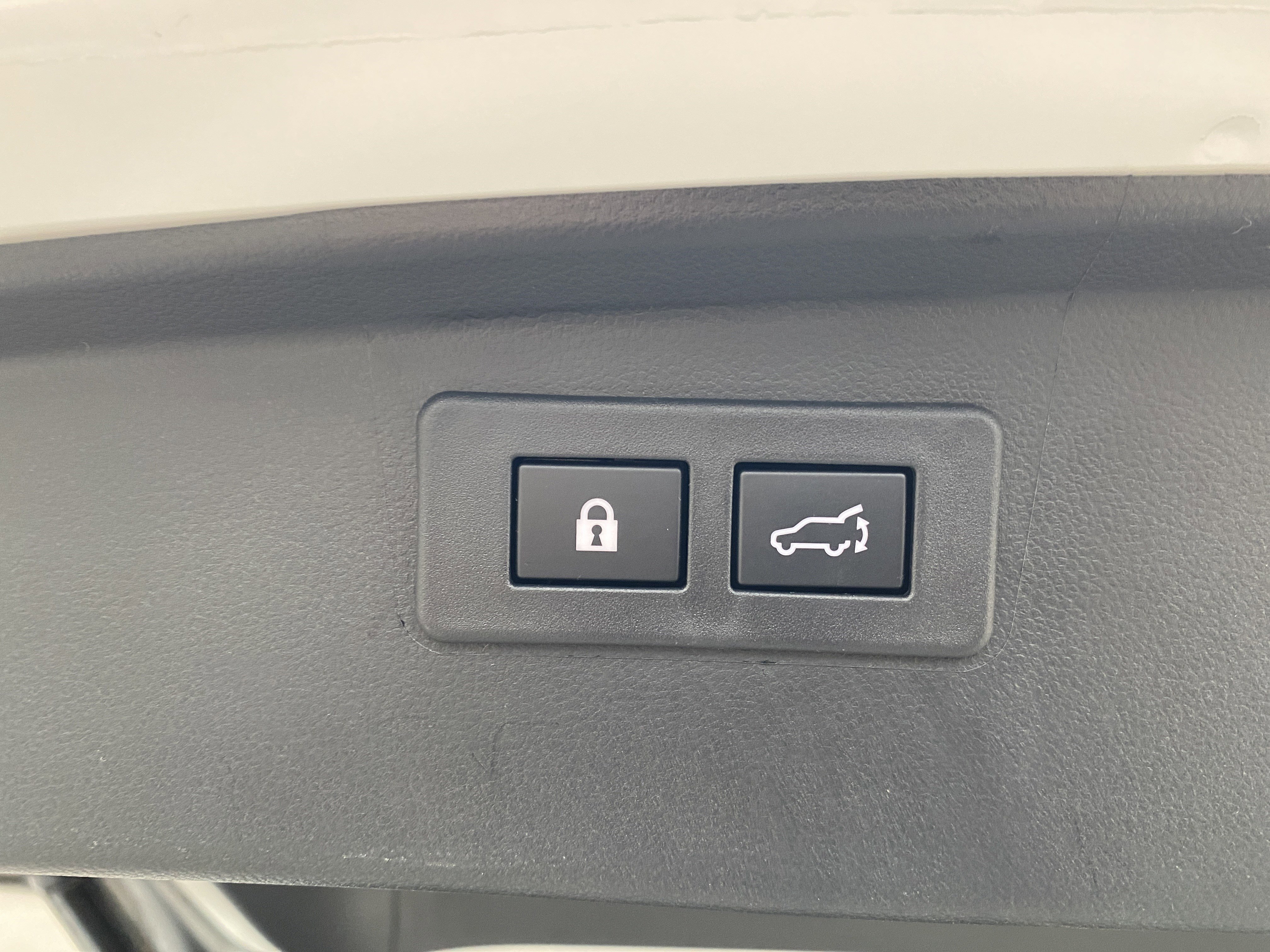 Used 2025 Subaru Outback Limited image 33