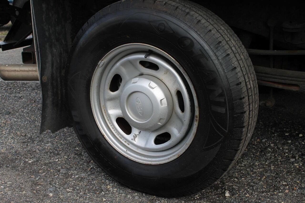 Used 2016 Ford F250 XL image 22