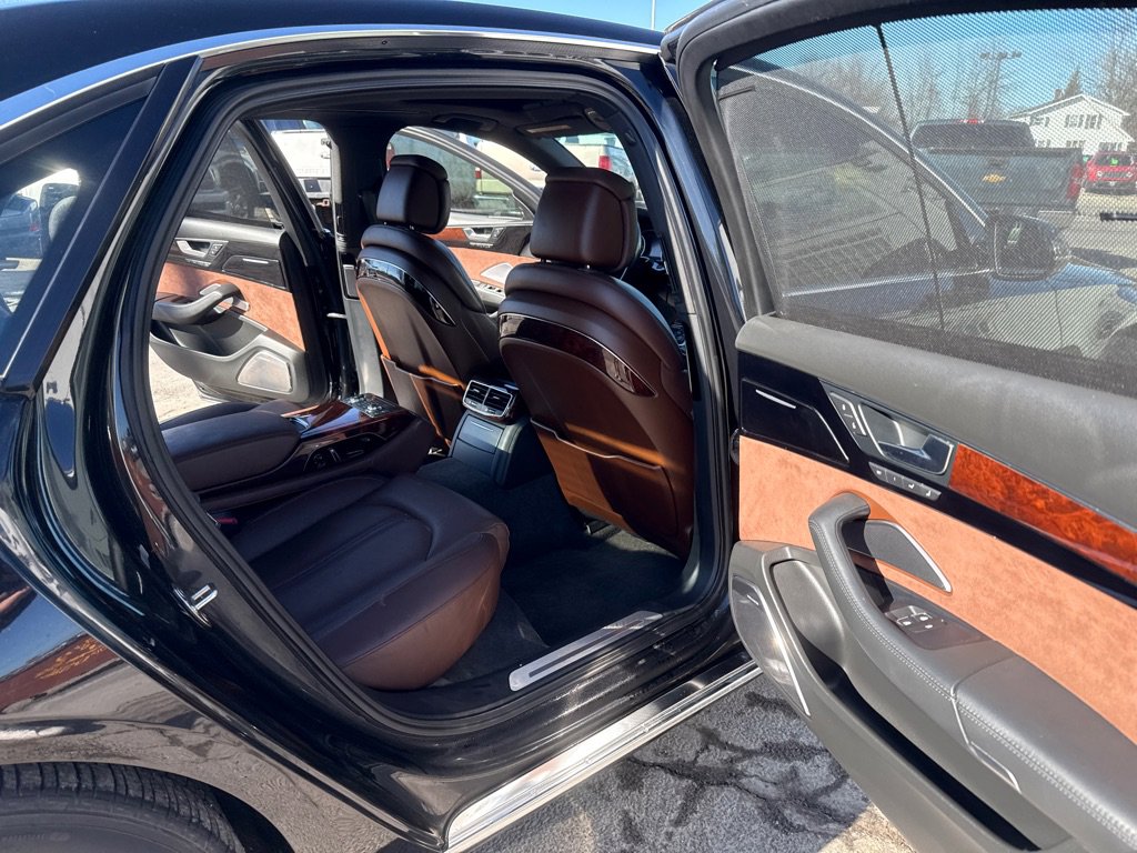 Used 2011 Audi A8 L 4.2 w/ Rear Seat Comfort Pkg image 13
