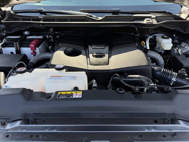 Used 2025 Toyota Tundra Limited image 34