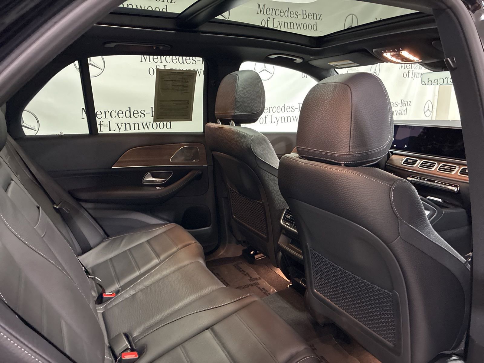 Used 2026 Mercedes-Benz GLE 580 4MATIC image 33