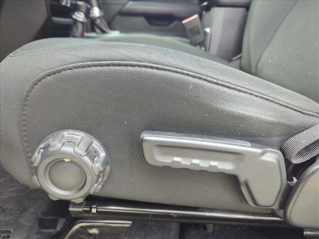 Used 2018 Jeep Wrangler Unlimited Sahara image 22