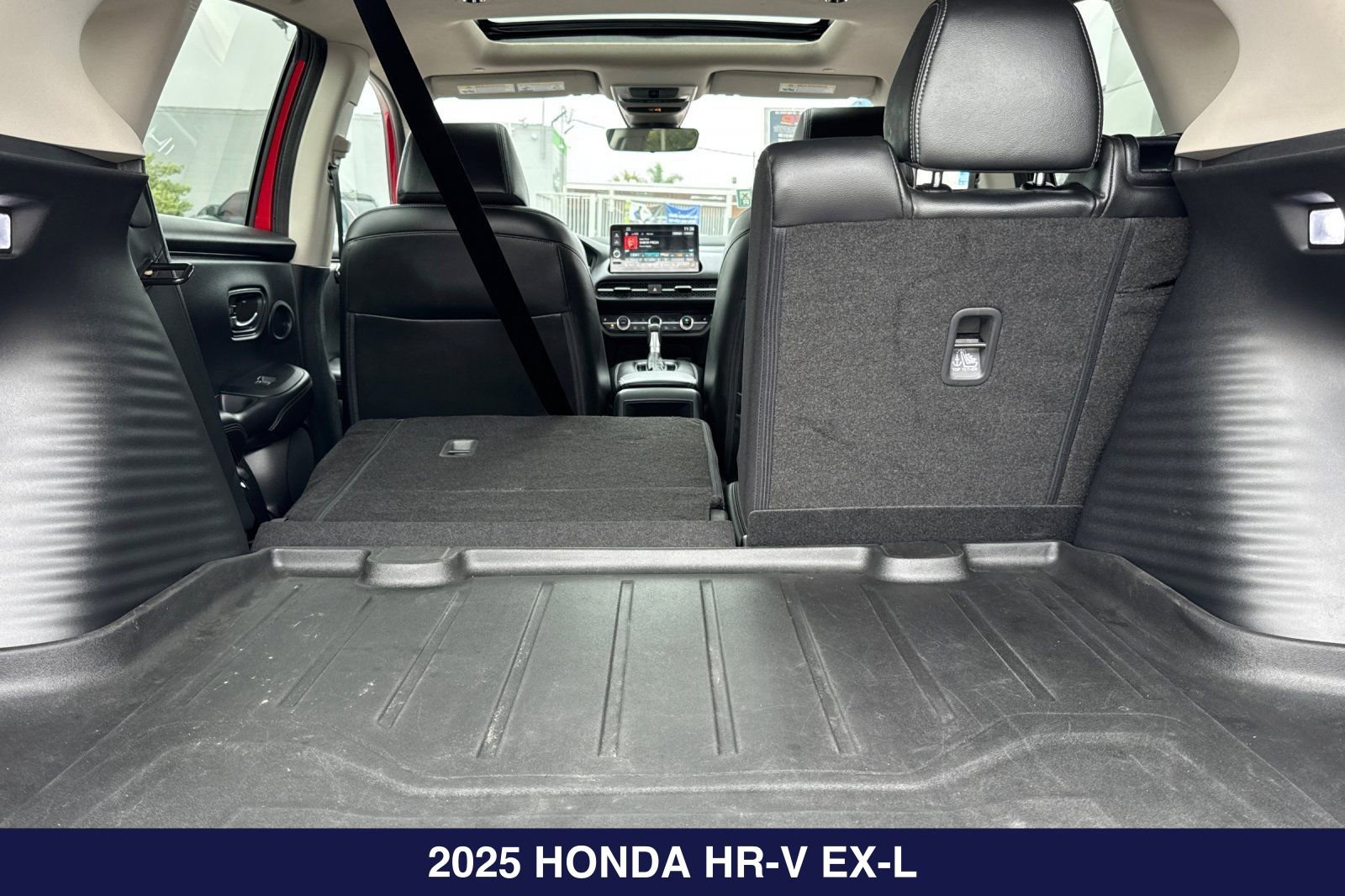 Used 2025 Honda HR-V EX-L image 16