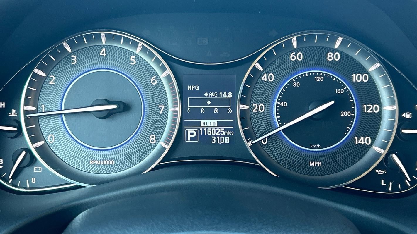 Used 2016 INFINITI QX80 4WD w/ Deluxe Technology Package image 22