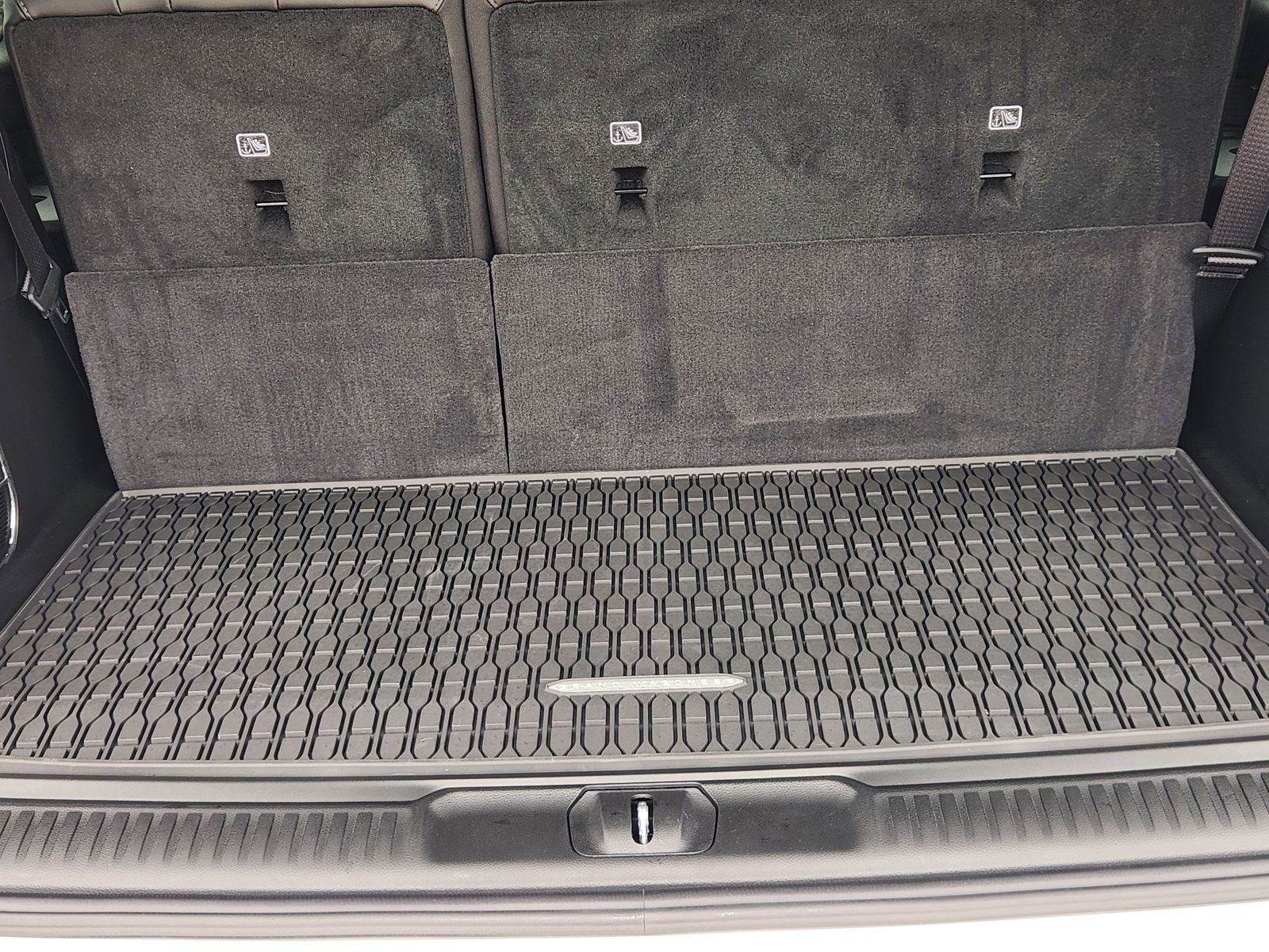 New 2026 Jeep Grand Wagoneer 4WD image 25