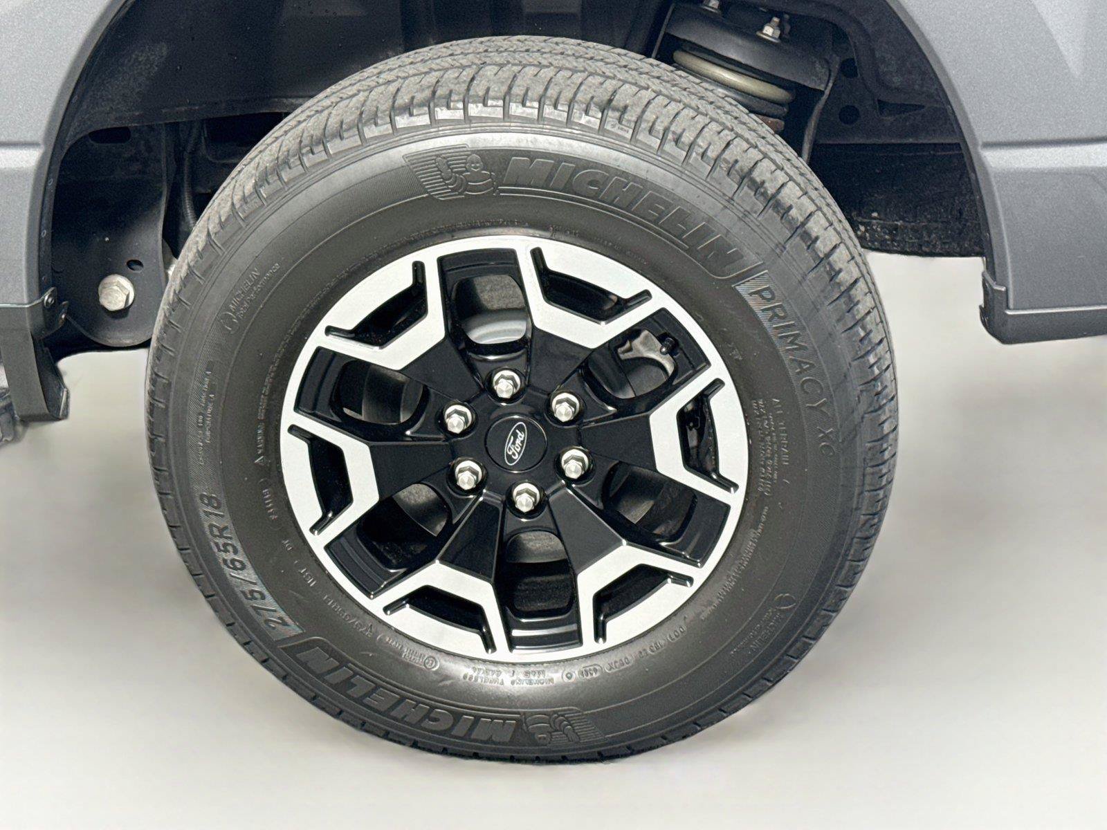 Used 2023 Ford F150 Lightning XLT AWD/4WD image 40