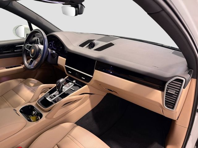 Used 2022 Porsche Cayenne S AWD/4WD image 26