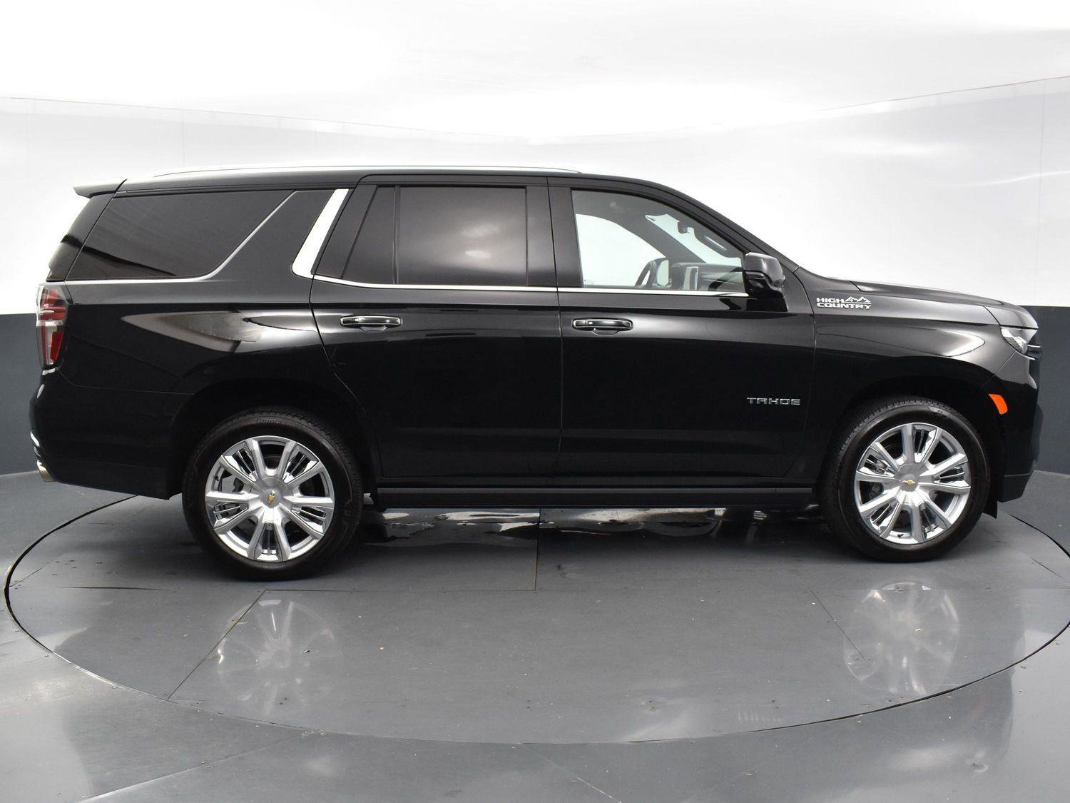 Used 2023 Chevrolet Tahoe High Country w/ Premium Package 2 image 8