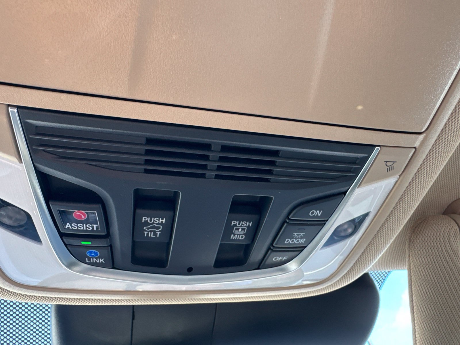 Used 2024 Acura RDX w/ Technology Package AWD/4WD image 22