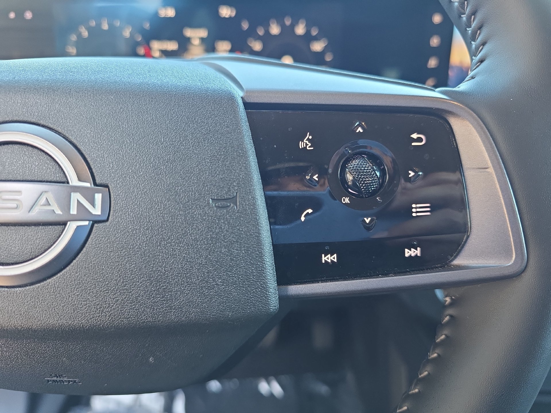 Certified 2025 Nissan Murano SV AWD/4WD image 18