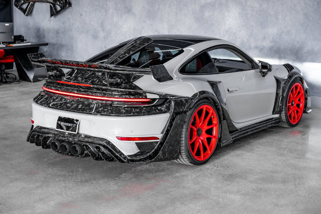 Used 2025 Porsche 911 Turbo S AWD/4WD image 11