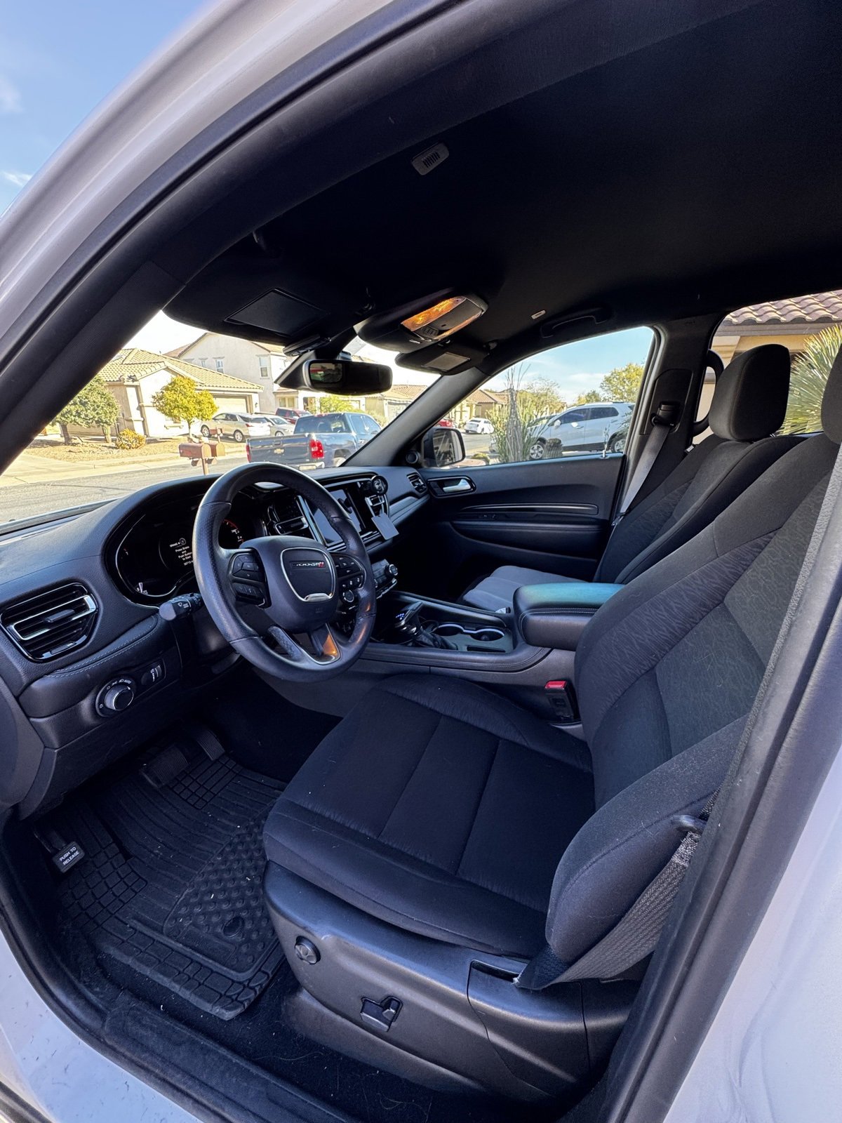 Used 2023 Dodge Durango SXT Launch Edition image 4