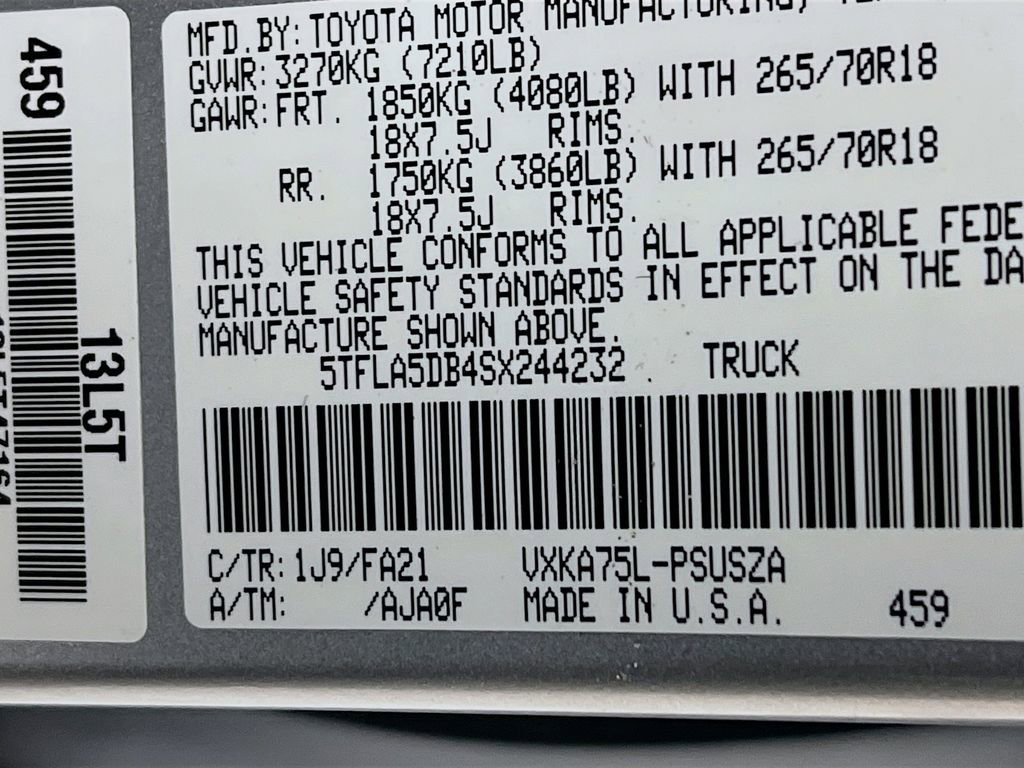 Used 2025 Toyota Tundra SR5 w/ SR5 Convenience Package AWD/4WD image 29