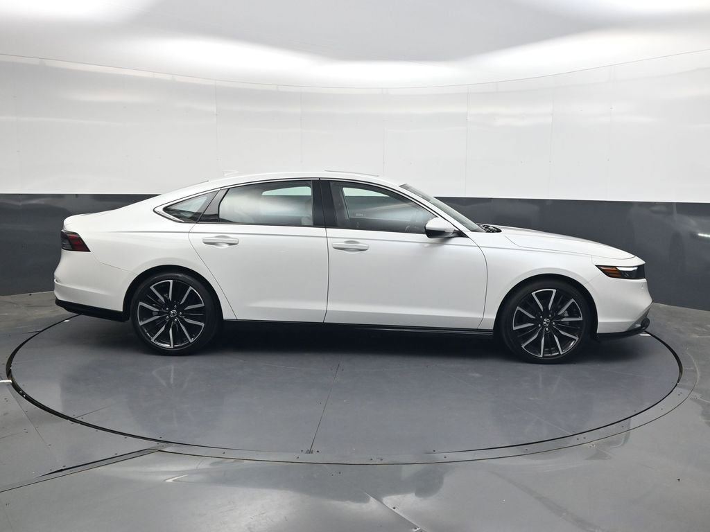 Certified 2024 Honda Accord Touring image 3