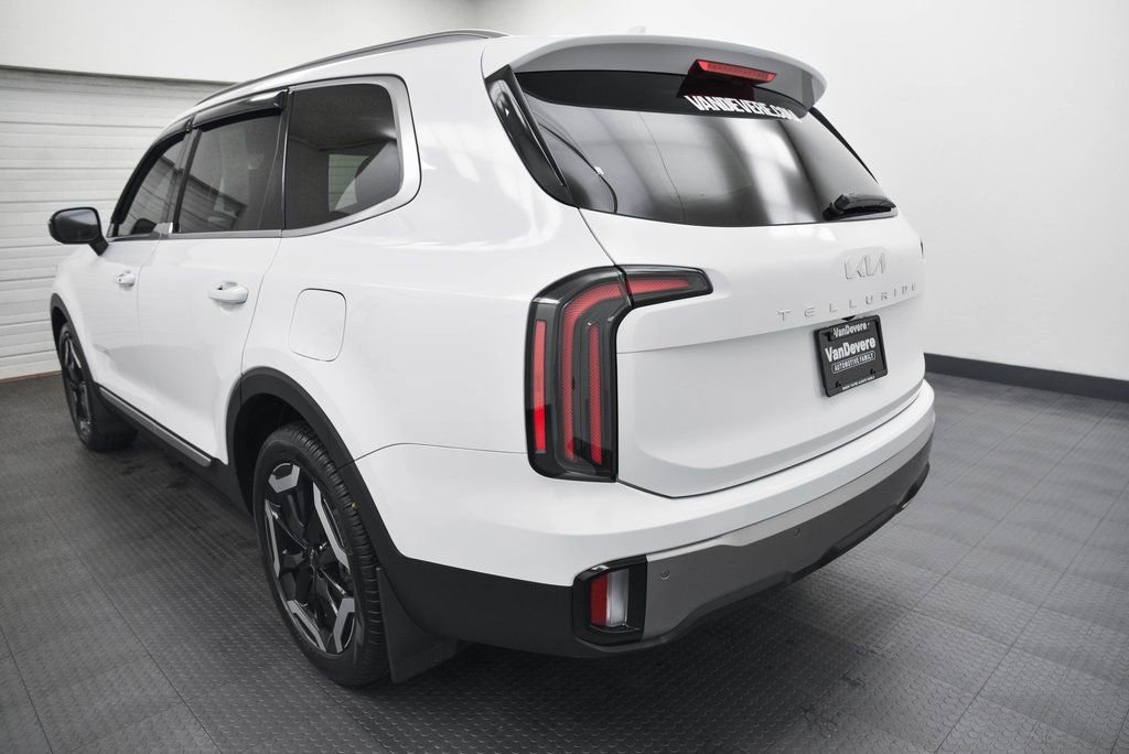 Used 2025 Kia Telluride EX image 6