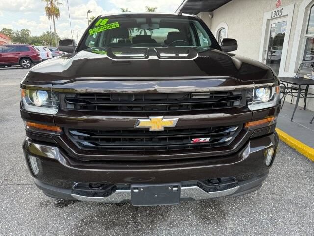 Used 2018 Chevrolet Silverado 1500 LT w/ All Star Edition AWD/4WD image 2