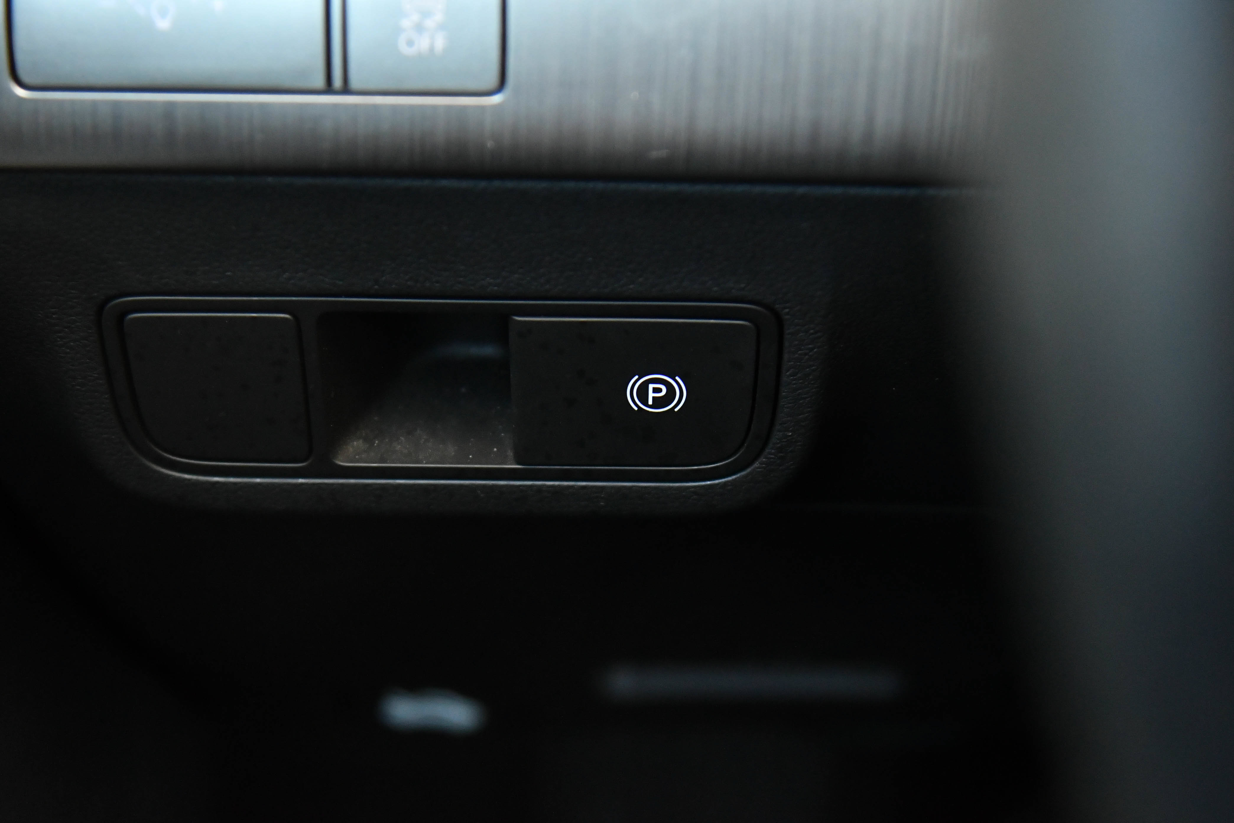 Used 2024 Hyundai Kona SEL FWD image 39