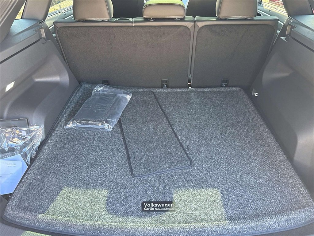 New 2026 Volkswagen Atlas Cross Sport SE image 25