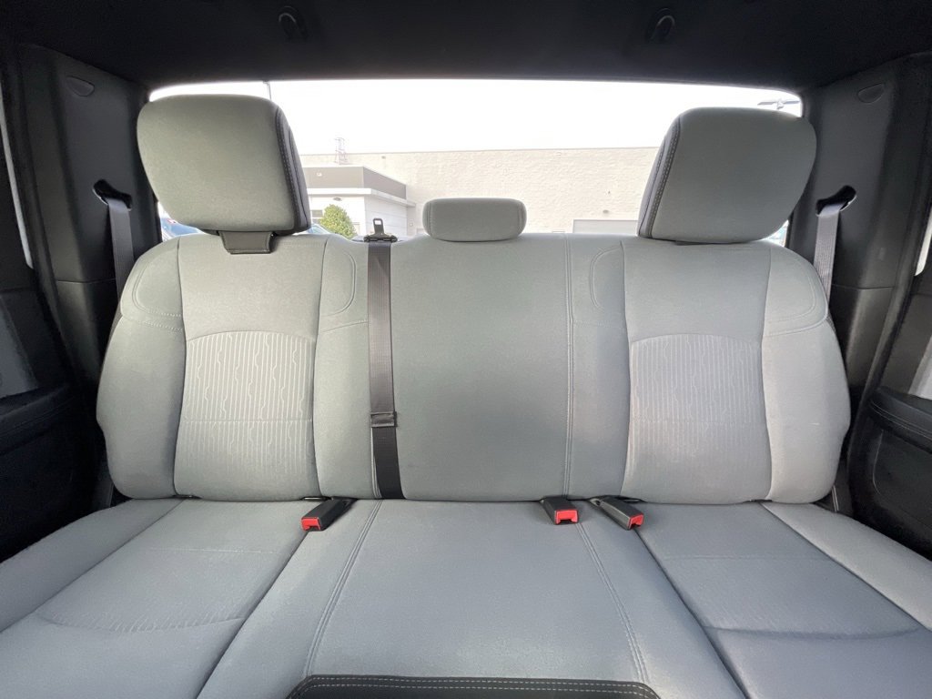 Used 2022 RAM 3500 Big Horn image 29