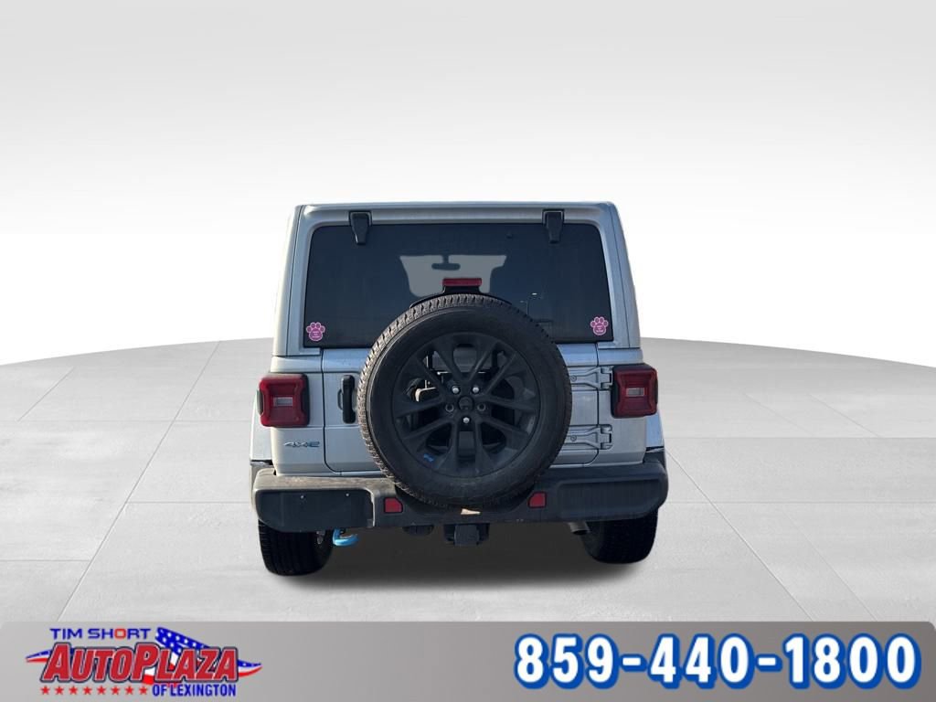 Used 2023 Jeep Wrangler Unlimited Sahara w/ Cold Weather Group image 4