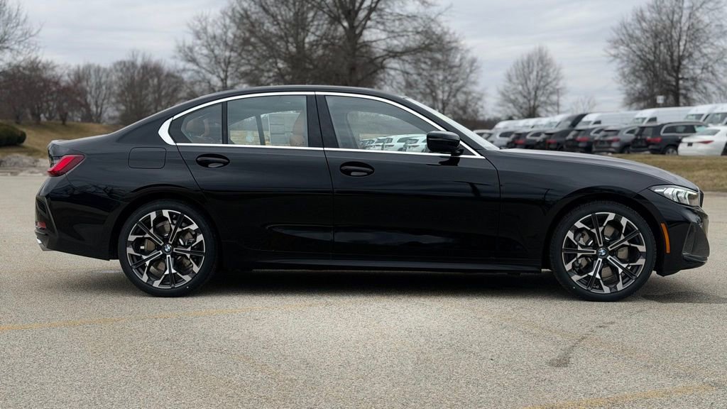 New 2026 BMW 330i xDrive Sedan w/ Convenience Package image 7
