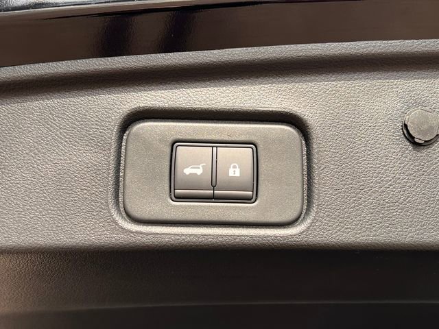 New 2026 Nissan Pathfinder SV image 38