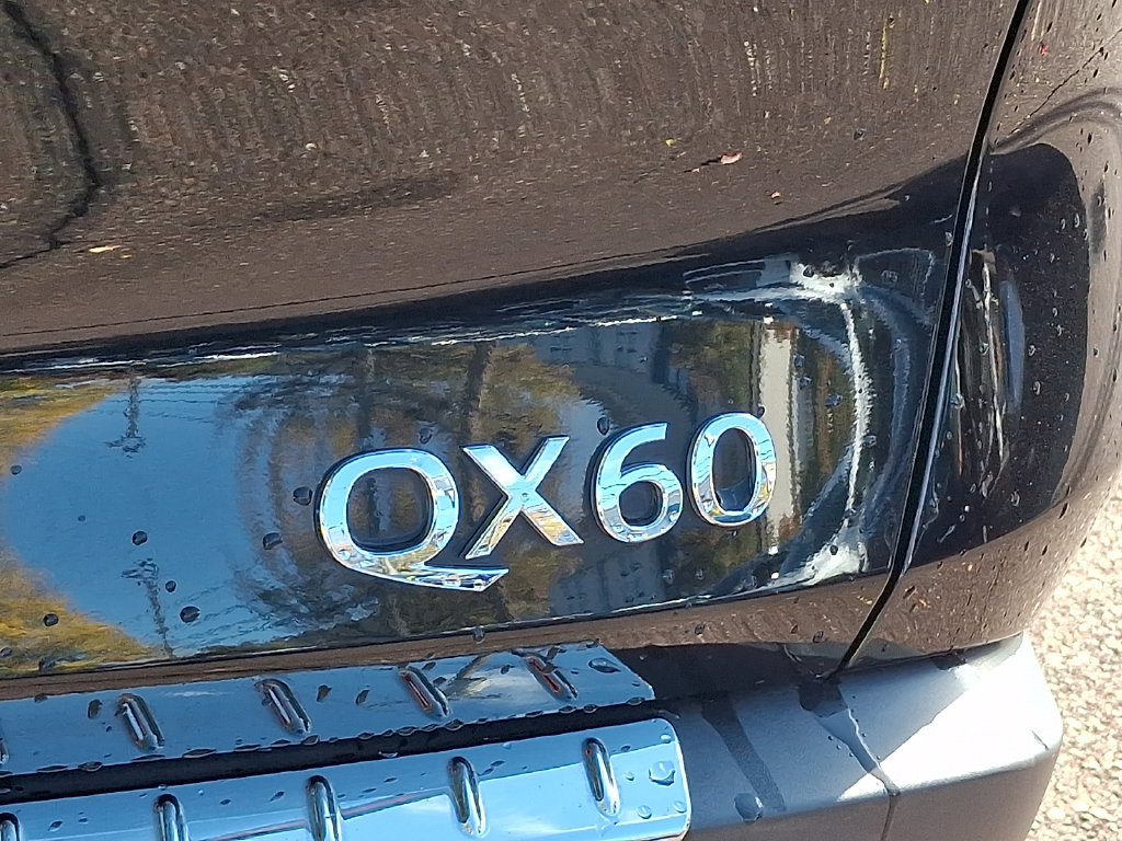 Certified 2023 INFINITI QX60 Luxe w/ Performance Audio Package AWD/4WD image 31