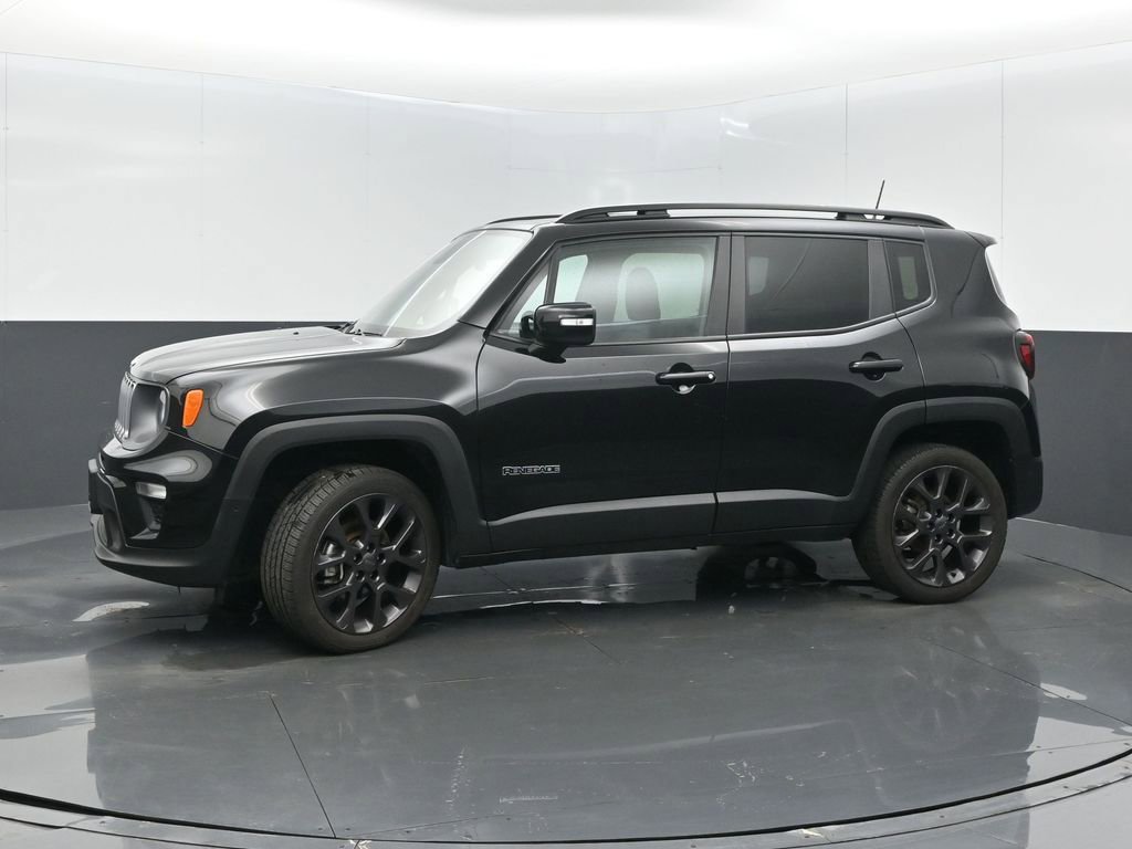 Certified 2023 Jeep Renegade Limited w/ Sun/Sound Group image 4